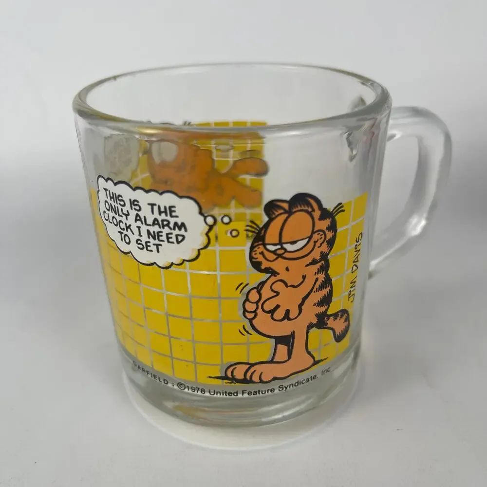 Vintage Collectable Decorative Garfield 8 oz Glass Mugs; Lot of 3